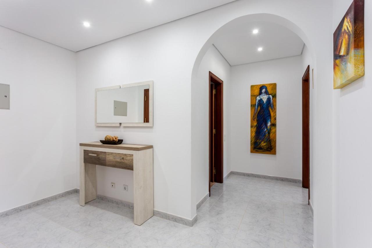 Downtown Lovers Home By Seewest Lagos Extérieur photo