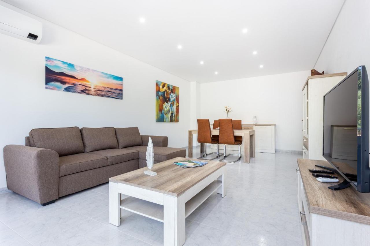 Downtown Lovers Home By Seewest Lagos Extérieur photo